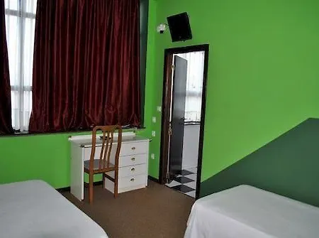 Oyo Parque Empresarial Otel 3*