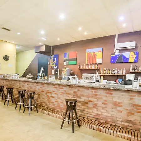 Hotel Oyo Parque Empresarial