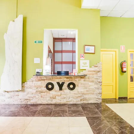 Oyo Parque Empresarial Hotel