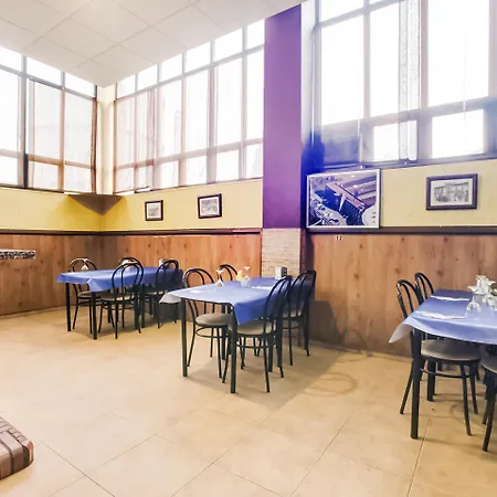 Oyo Parque Empresarial 3*