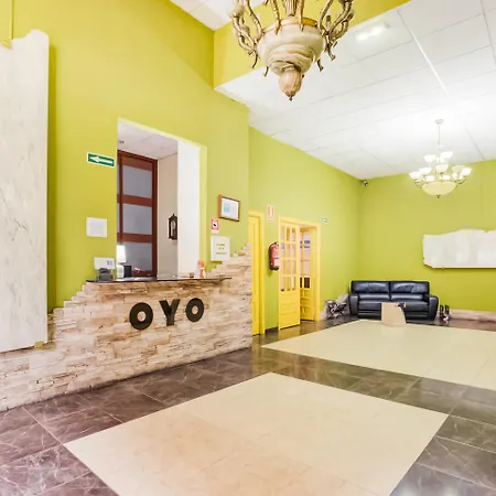 Oyo Parque Empresarial Hotel Aviles