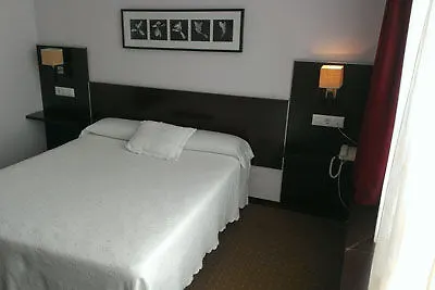 Hotel Oyo Parque Empresarial 3*